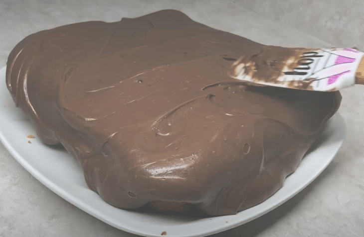 Bolo de cenoura com brigadeiro mole