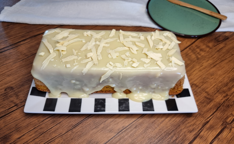Bolo De Cenoura Com Chocolate Branco