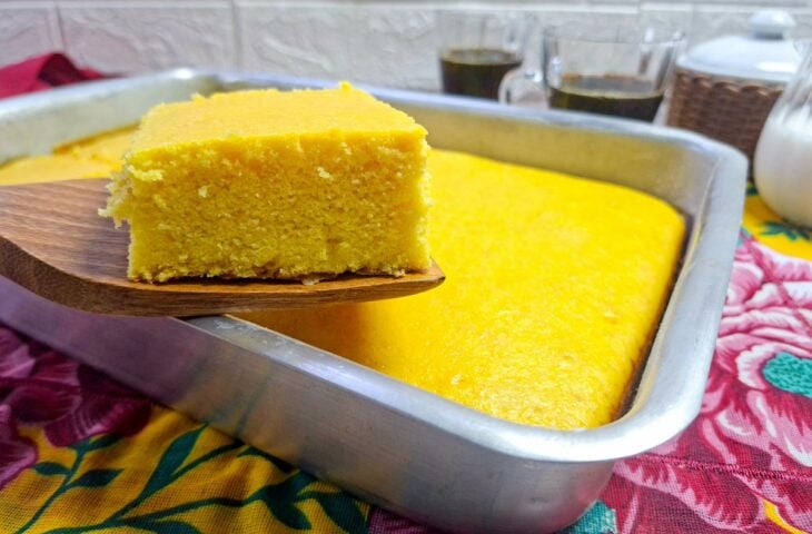 Bolo de cenoura com farinha de arroz