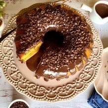 Bolo de cenoura de liquidificador