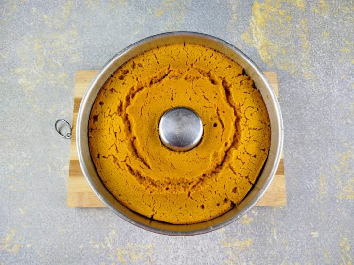 bolo de cenoura fit assado na forma