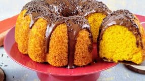 Bolo de cenoura rápido