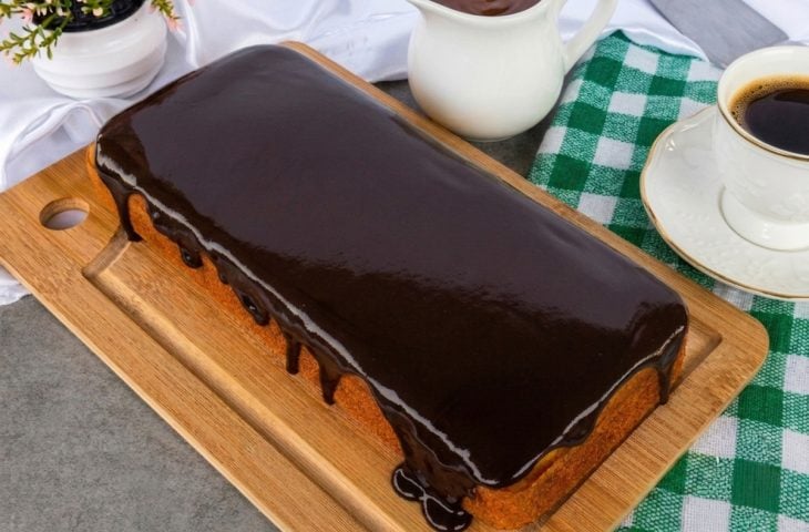 Bolo de cenoura vegano