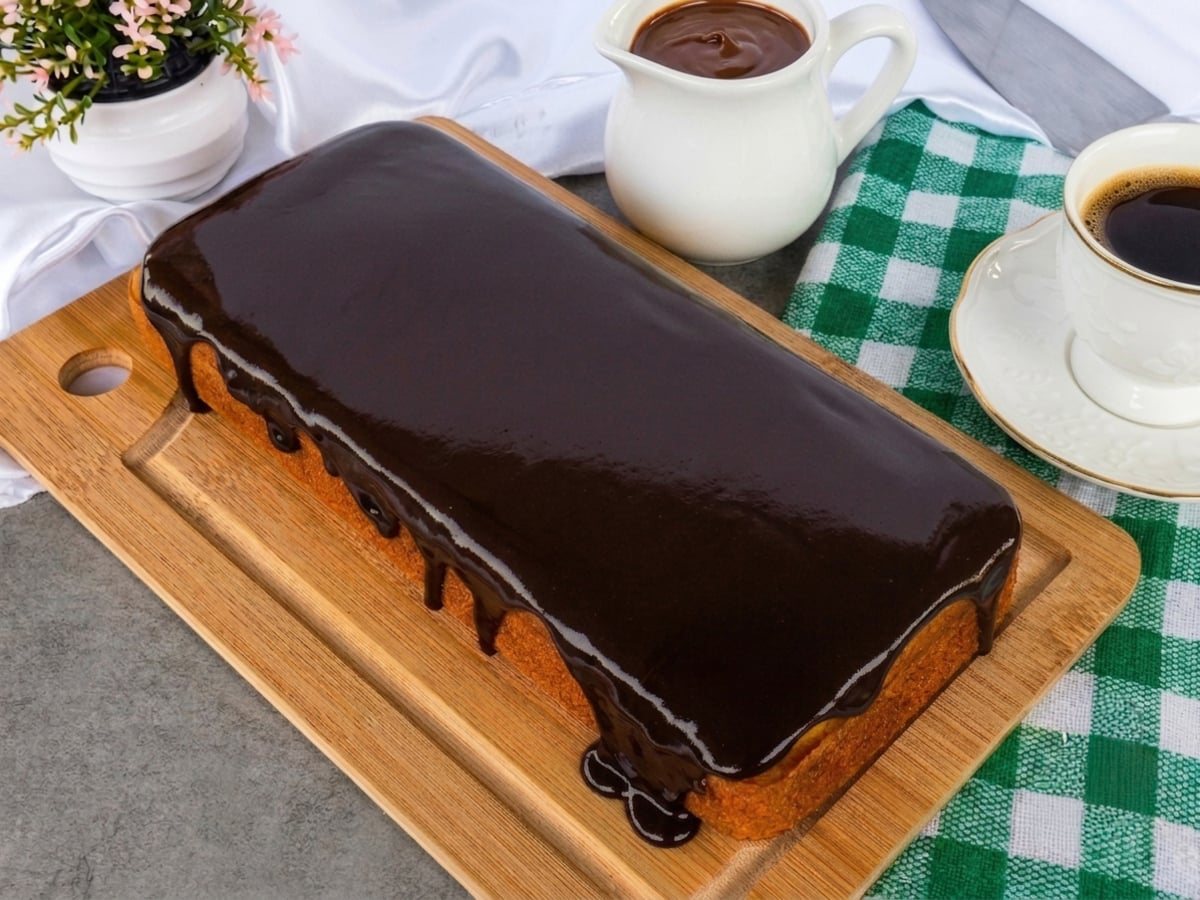 Bolo de cenoura vegano