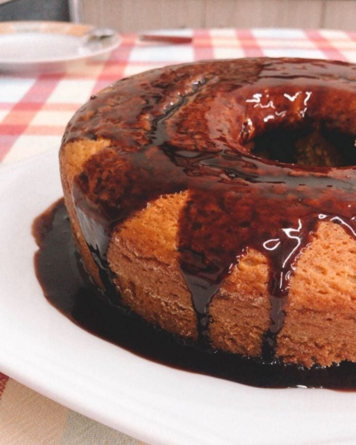 Bolo de cenoura vegano