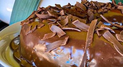 Bolo de chocolate com coco sem farinha