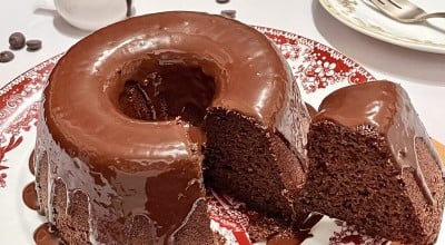 Bolo de chocolate com farinha de amêndoas