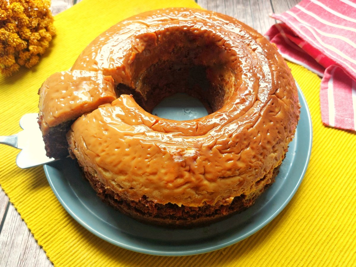 Bolo de chocolate com leite condensado