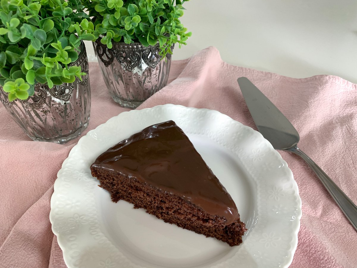 Como fazer Bolo de chocolate de - Sua Cozinha Fácil