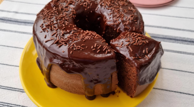 Bolo de chocolate de liquidificador