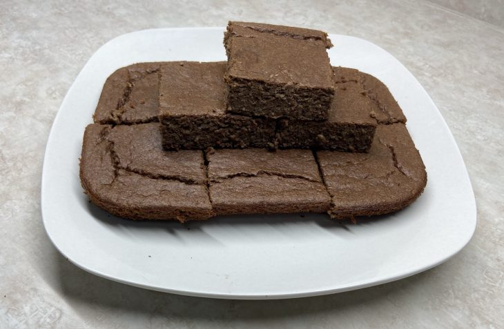 Bolo de chocolate sem açúcar e sem farinha