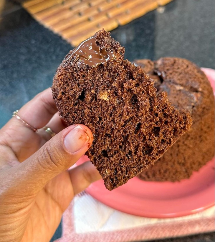 Bolo de chocolate sem farinha de trigo e sem banana