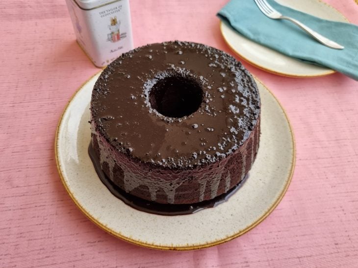 Bolo de chocolate simples - Passo a Passo