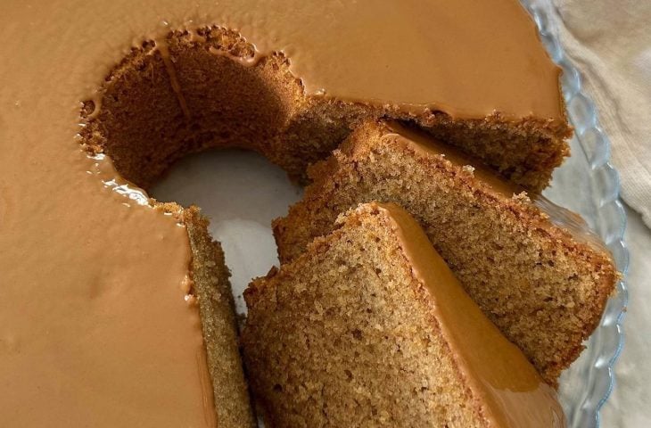 Bolo de churros com doce de leite