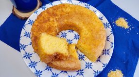 Bolo de cuscuz