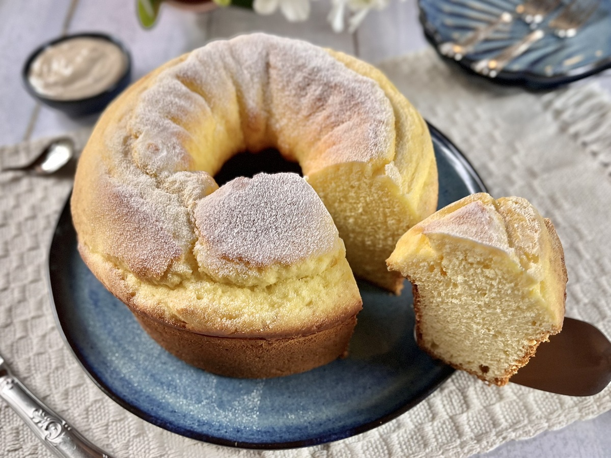 Bolo de farinha de trigo com maizena