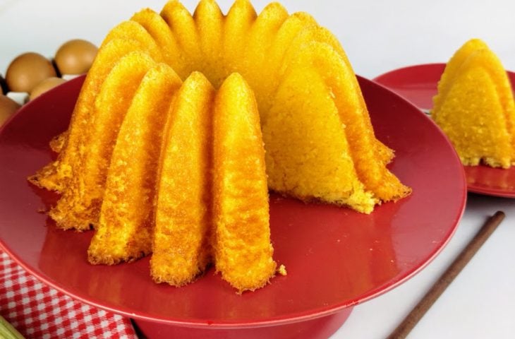 Bolo de flocão de milho sem trigo