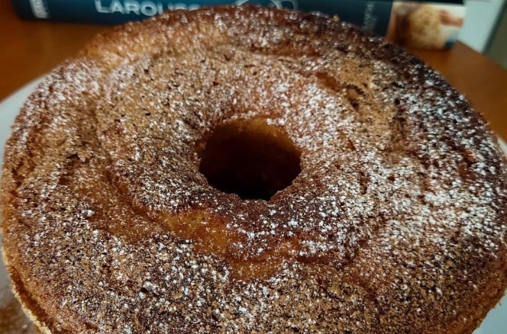 Bolo de fubá amanteigado