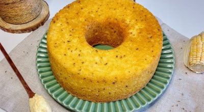 Bolo de fubá com erva-doce