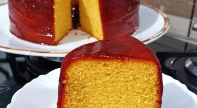 Bolo de fuba com suco de laranja