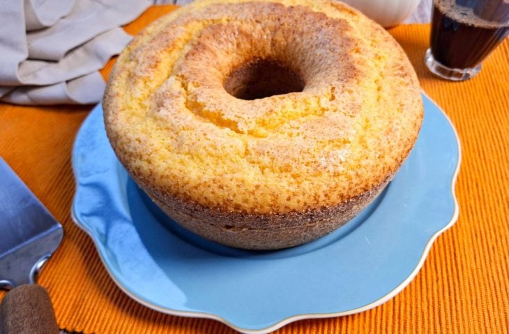Bolo de fubá simples de liquidificador