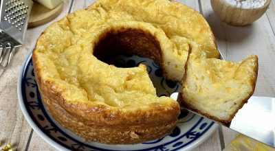 Bolo de goma com queijo