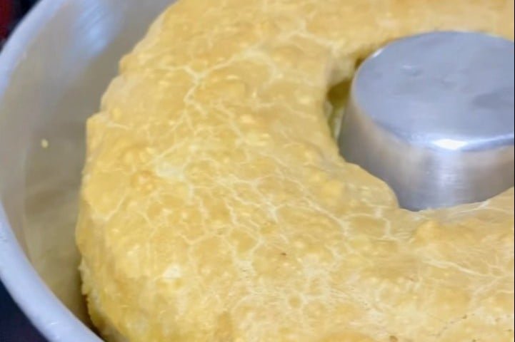 Bolo de goma