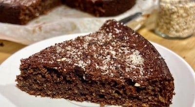 Bolo de iogurte e chocolate