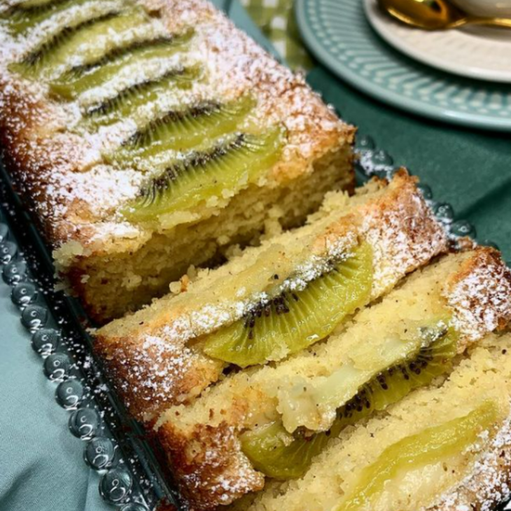 Bolo de kiwi