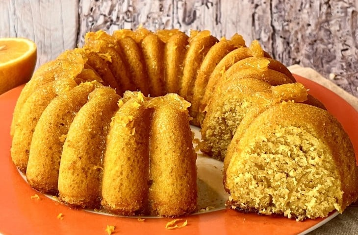 Bolo de laranja com canela sem glúten