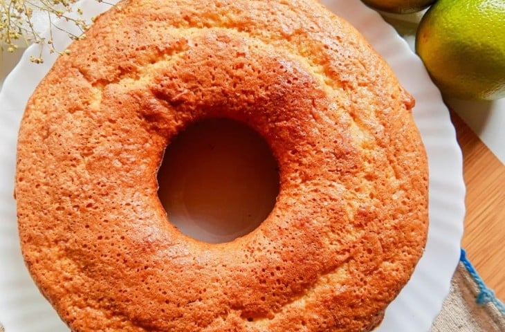 Bolo de laranja e coco