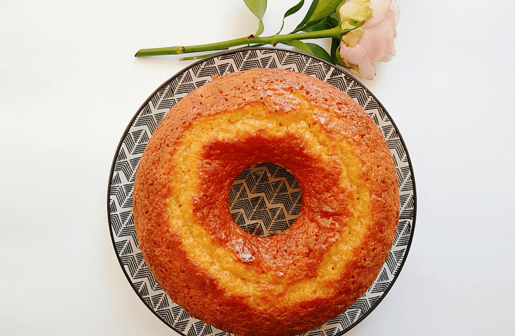 Bolo de laranja molhadinho
