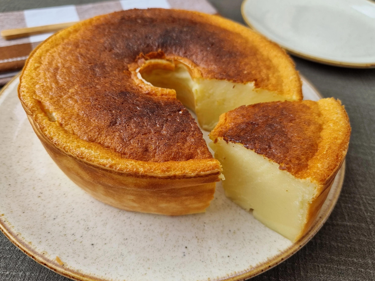 Bolo de leite