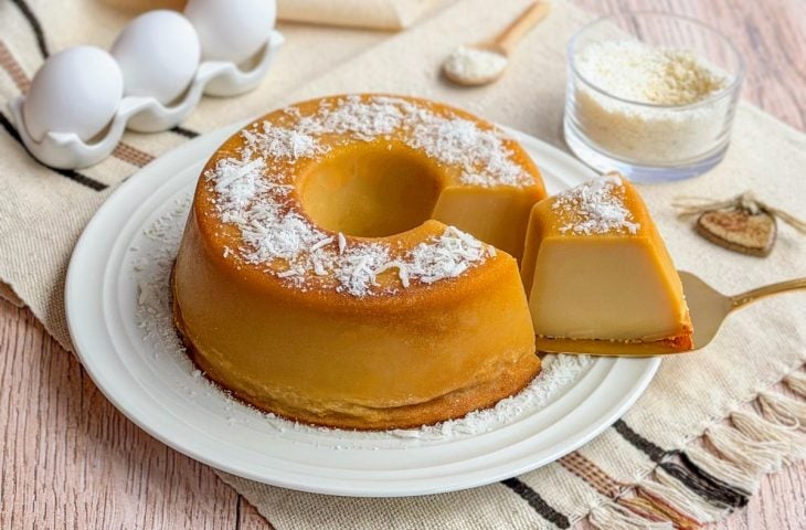 Bolo de leite simples