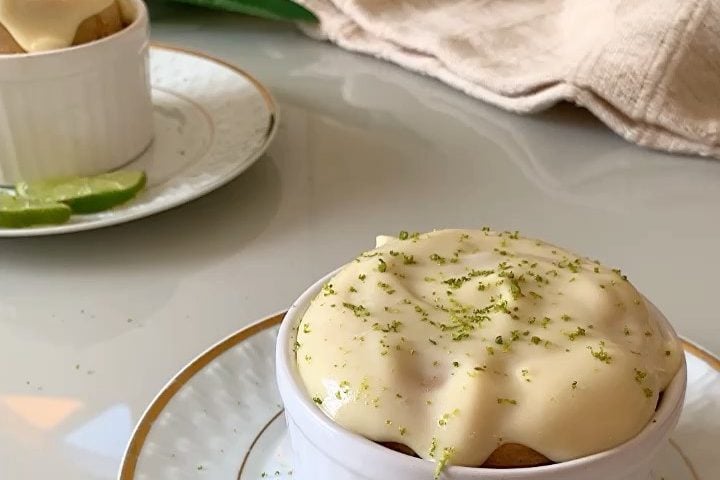 Bolo de limão saudável na Airfryer