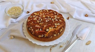 Bolo de maçã com aveia