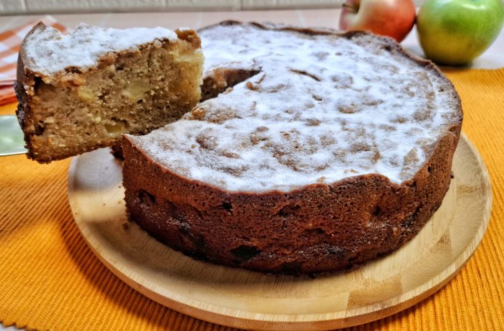 Bolo de maçã com canela