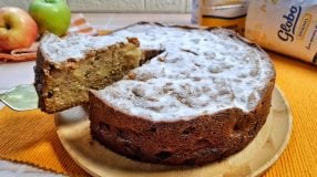 Bolo de maçã com canela