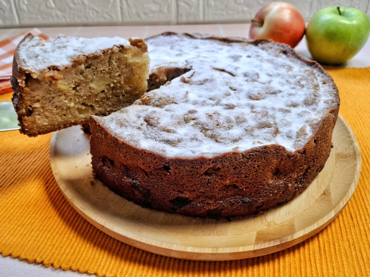 Bolo de maçã com canela