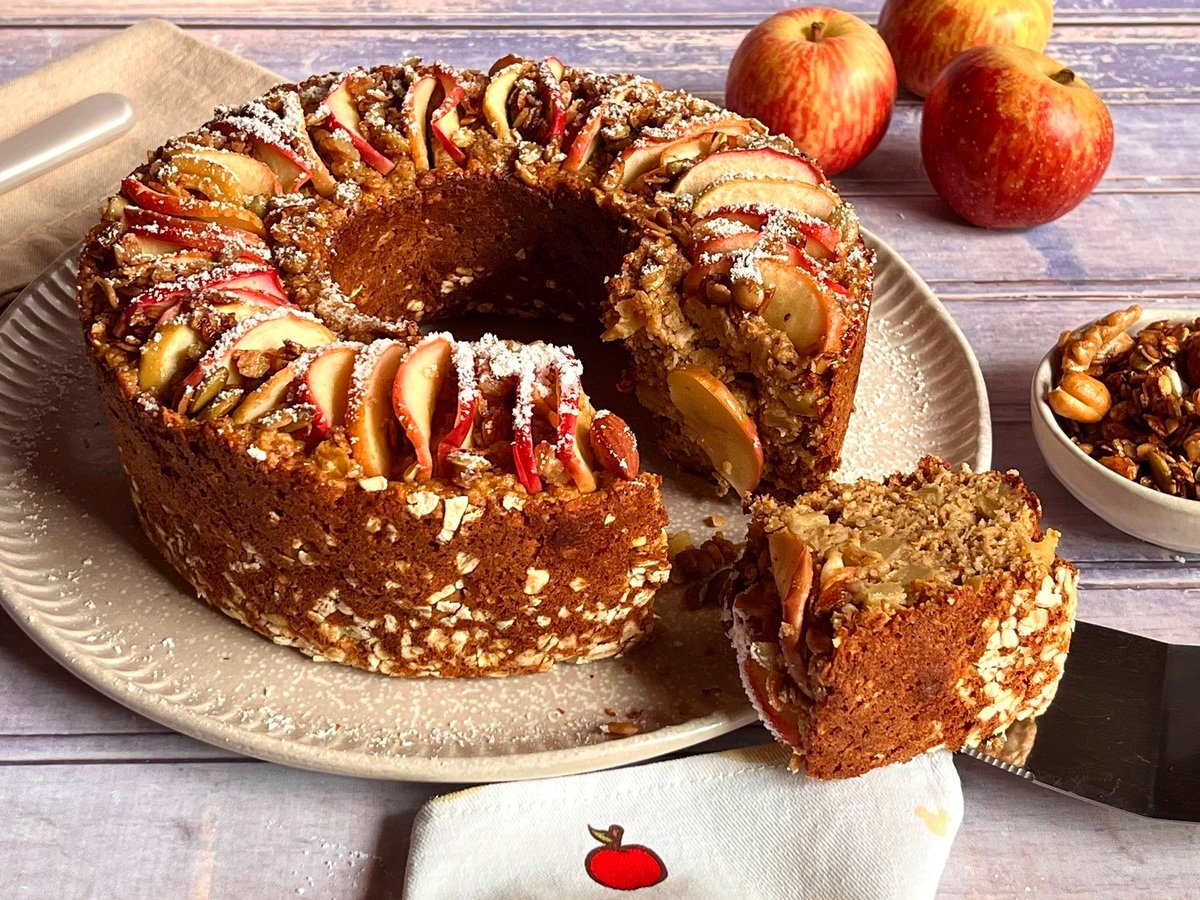 Bolo de maçã nutritivo