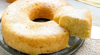 Bolo de mandioca cozida sem glúten