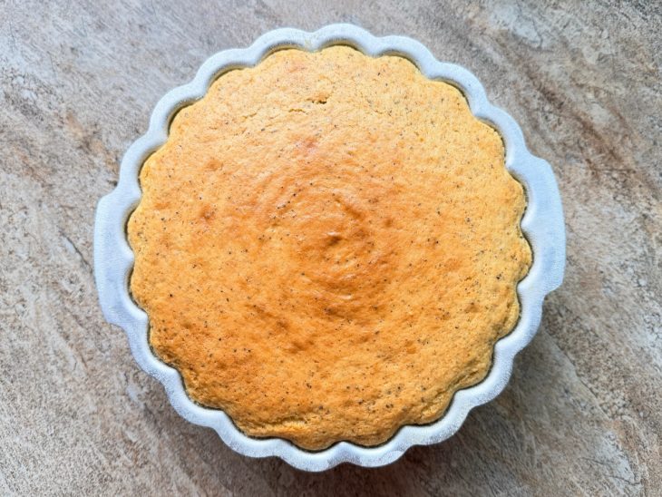 Bolo saído do forno.