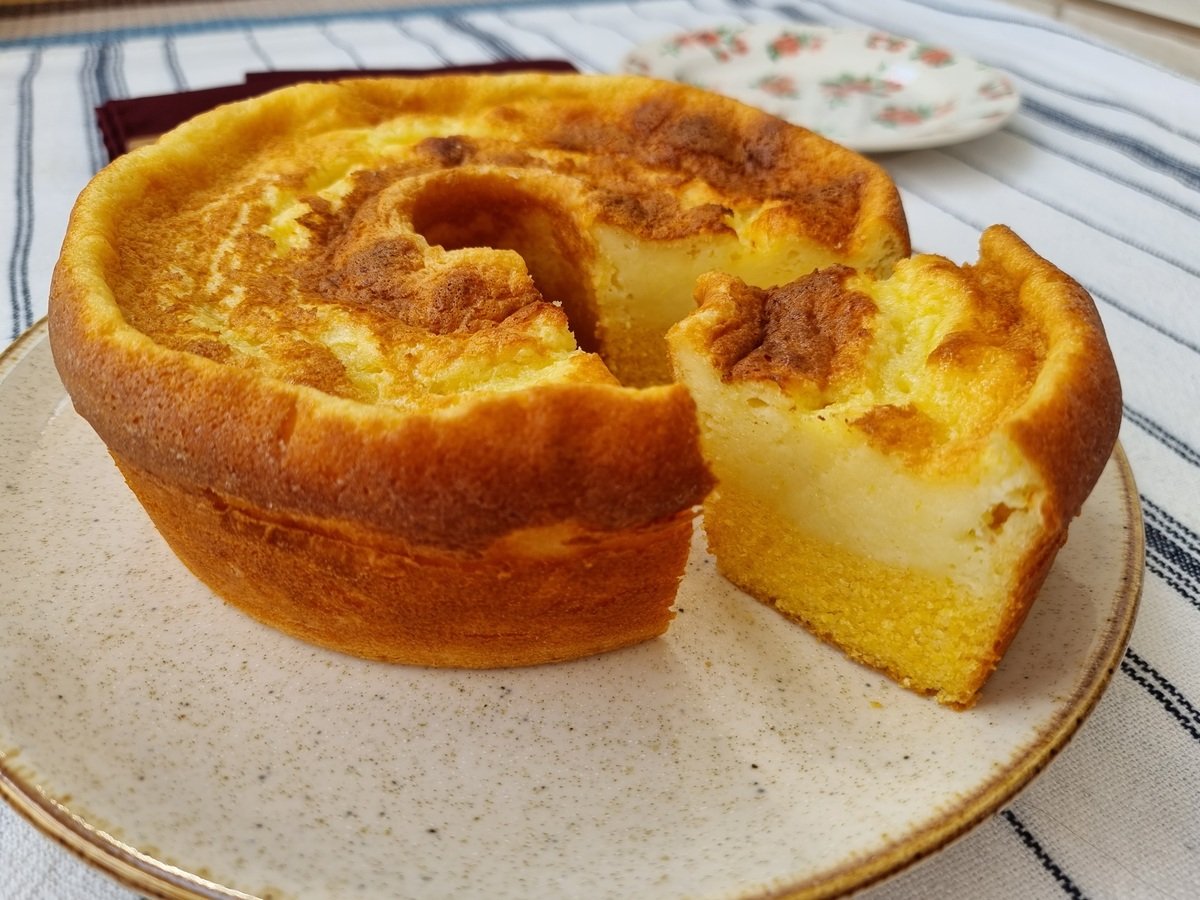 Bolo de milharina