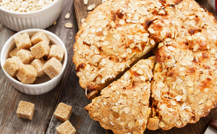 Bolo de milho com coco e aveia