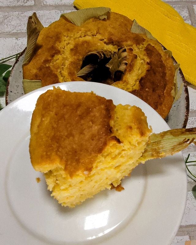 Bolo de milho com coco