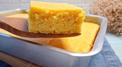 Bolo de milho cremoso com leite condensado