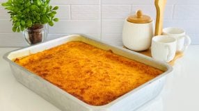 Bolo de milho de lata cremoso