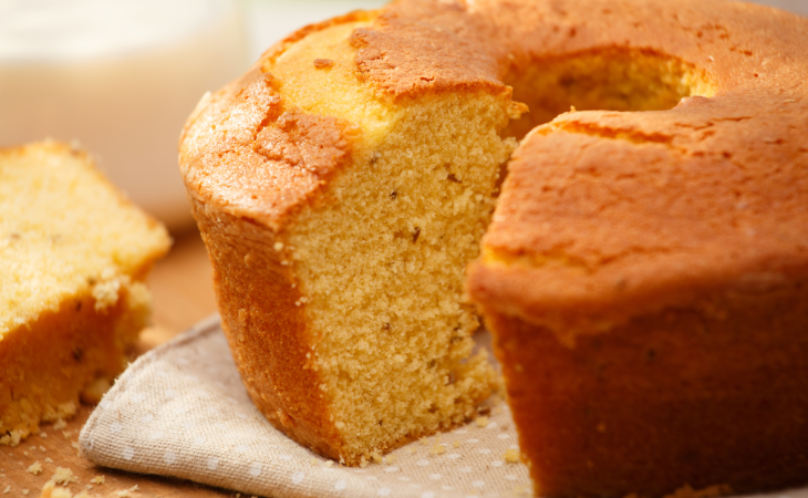 Bolo de milho cremoso de liquidificador