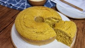 Bolo de milho sem lactose sem glúten e vegano