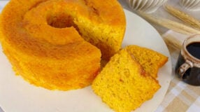 Bolo de milho sem leite